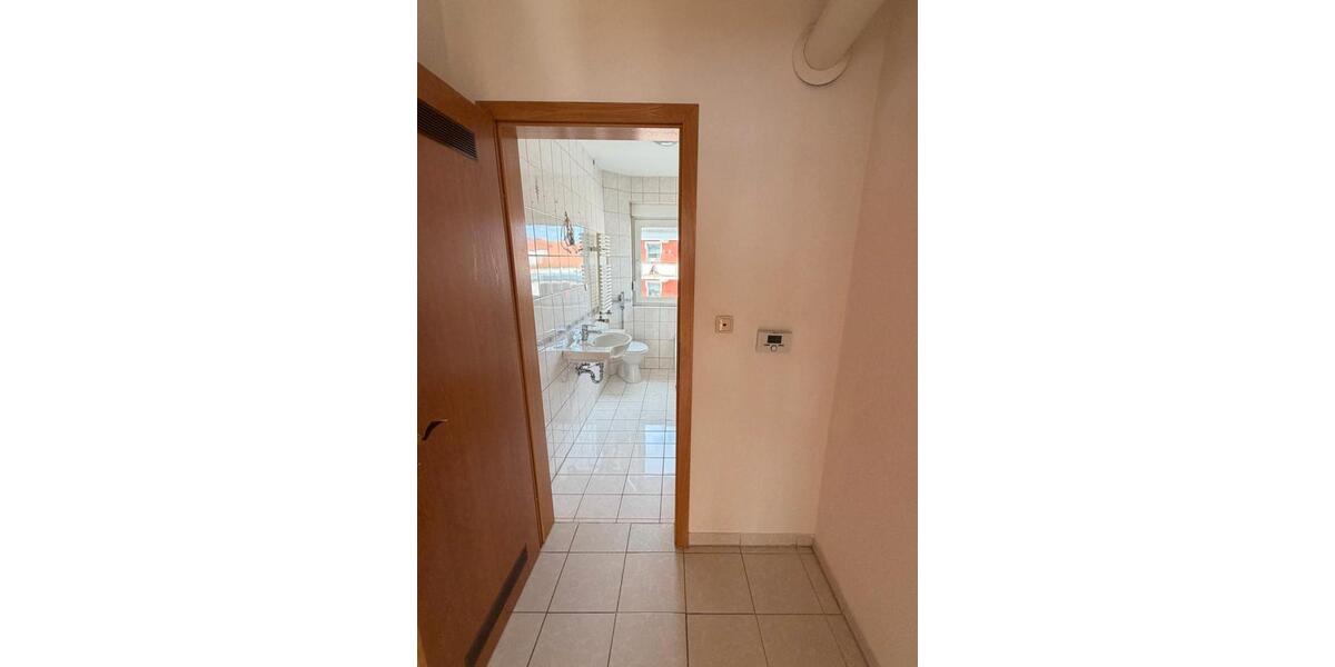 Etagenwohnung Pfreimd - 2 Zimmer, 56 m&sup2;, 535&euro; | Angebot:26000222