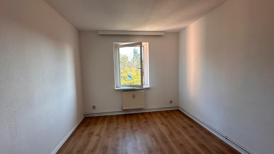 Erdgeschoßwohnung Artern - 3 Zimmer, 54 m&sup2;, 380&euro; | Angebot:25648757