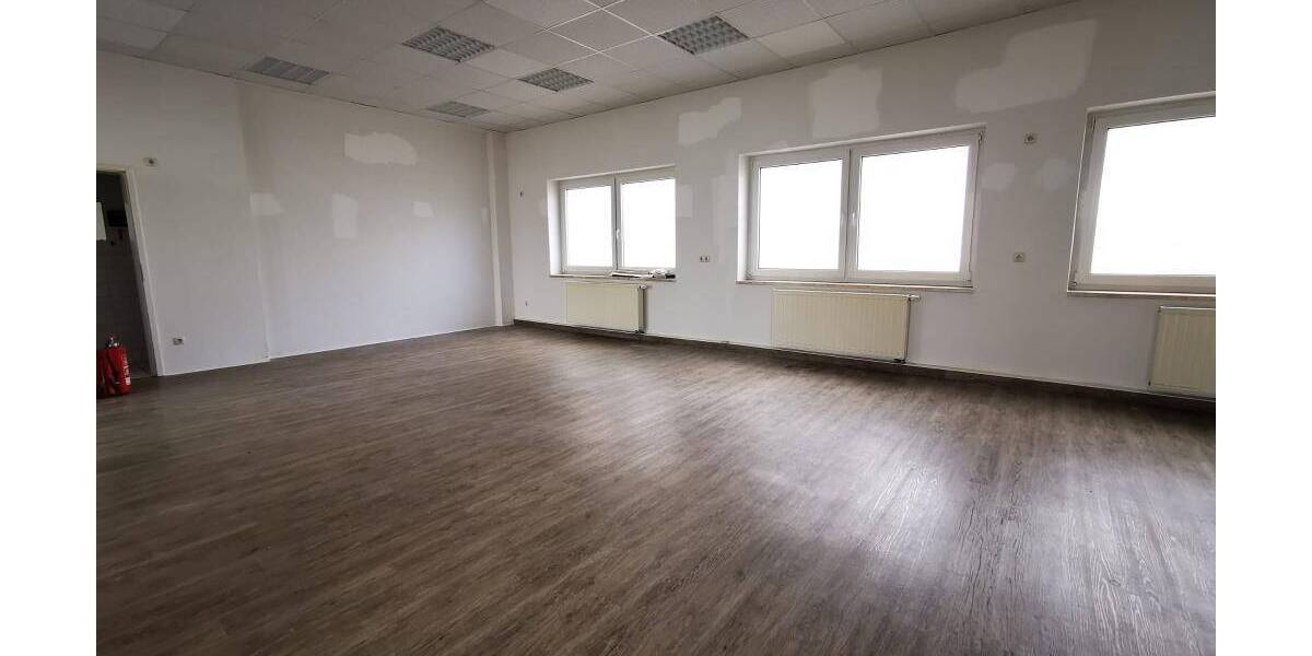 Gewerbeobjekt Bad Lobenstein Lobenstein - 2 Zimmer, 550&euro; | Angebot:23970209