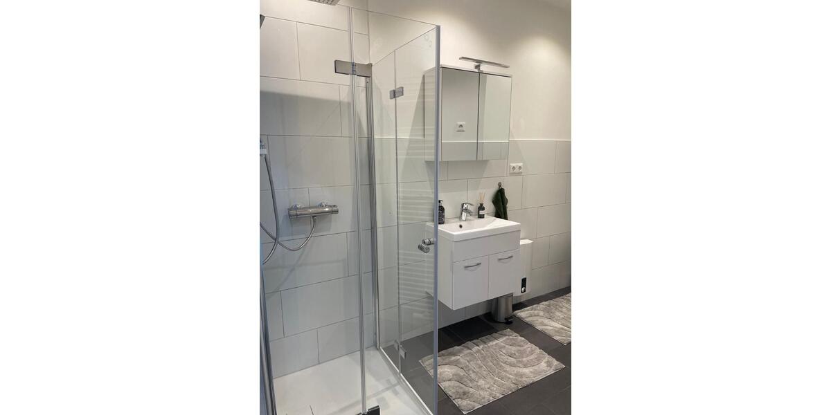 Vollmöbliertes Zimmer in TOP Lage - In 30 min am Hbf Berlin 1 zimmer