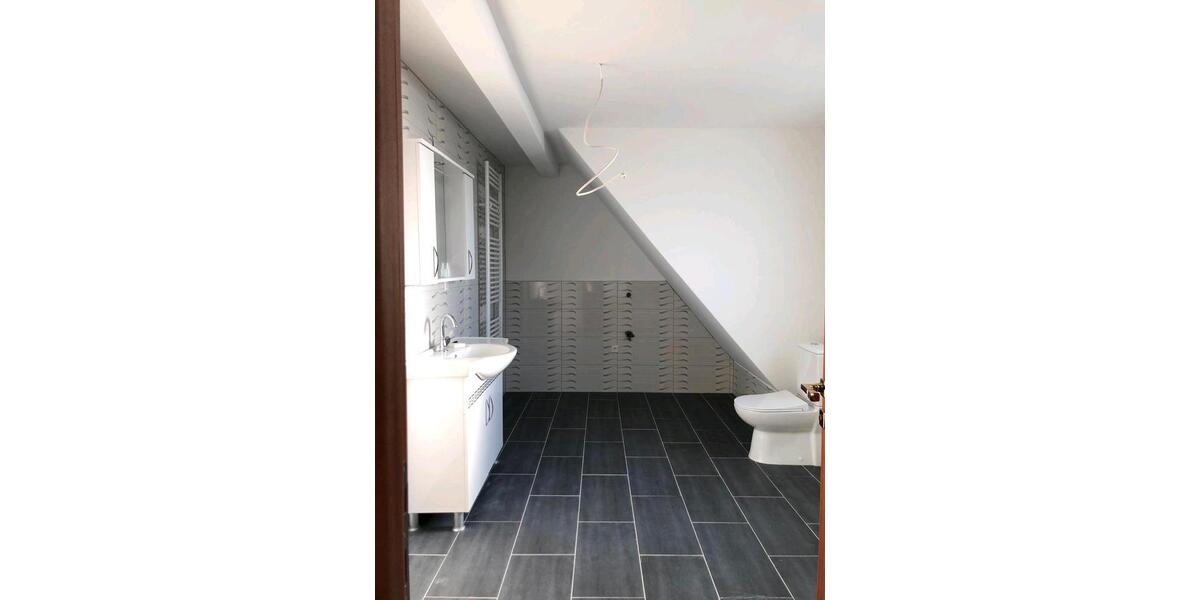 Maisonettenwohnung Schwäbisch Gmünd - 4 Zimmer, 140 m&sup2;, 900&euro; | Angebot:24857818