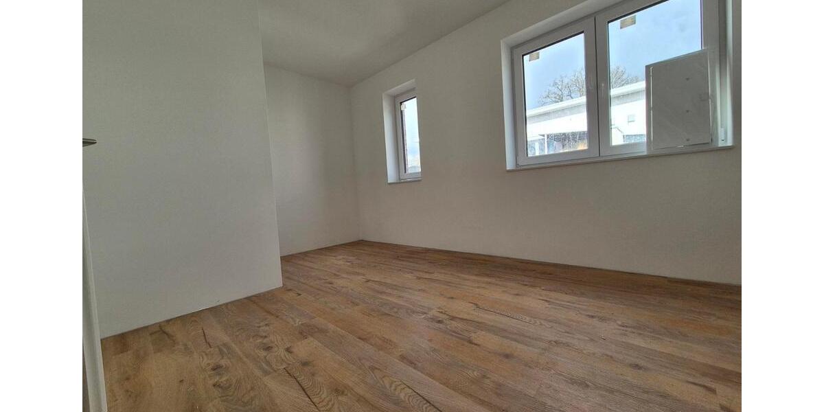 Einfamilienhaus Norderstedt - 3 Zimmer, 69 m&sup2;, 1.550&euro; | Angebot:25962984
