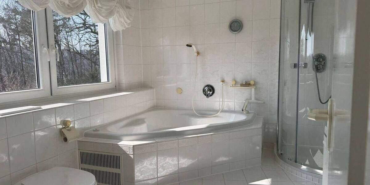 Einfamilienhaus Osterode am Harz Osterode - 6 Zimmer, 210 m&sup2;, 1.700&euro; | Angebot:26277197