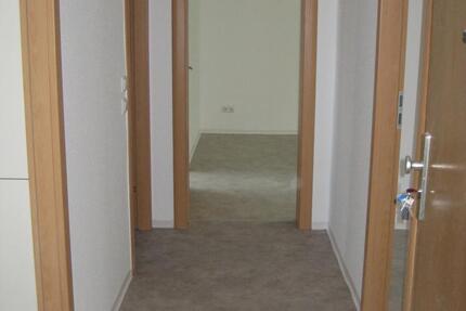 Wohnung Osterburg (Altmark) - 3 Zimmer, 61 m&sup2;, 333&euro; | Angebot:13829140