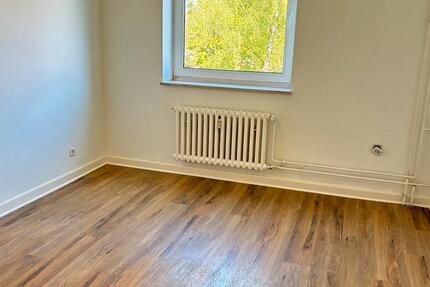 Wohnung Kiel Neumühlen-Dietrichsdorf - 2.5 Zimmer, 53 m&sup2;, 569&euro; | Angebot:26528439