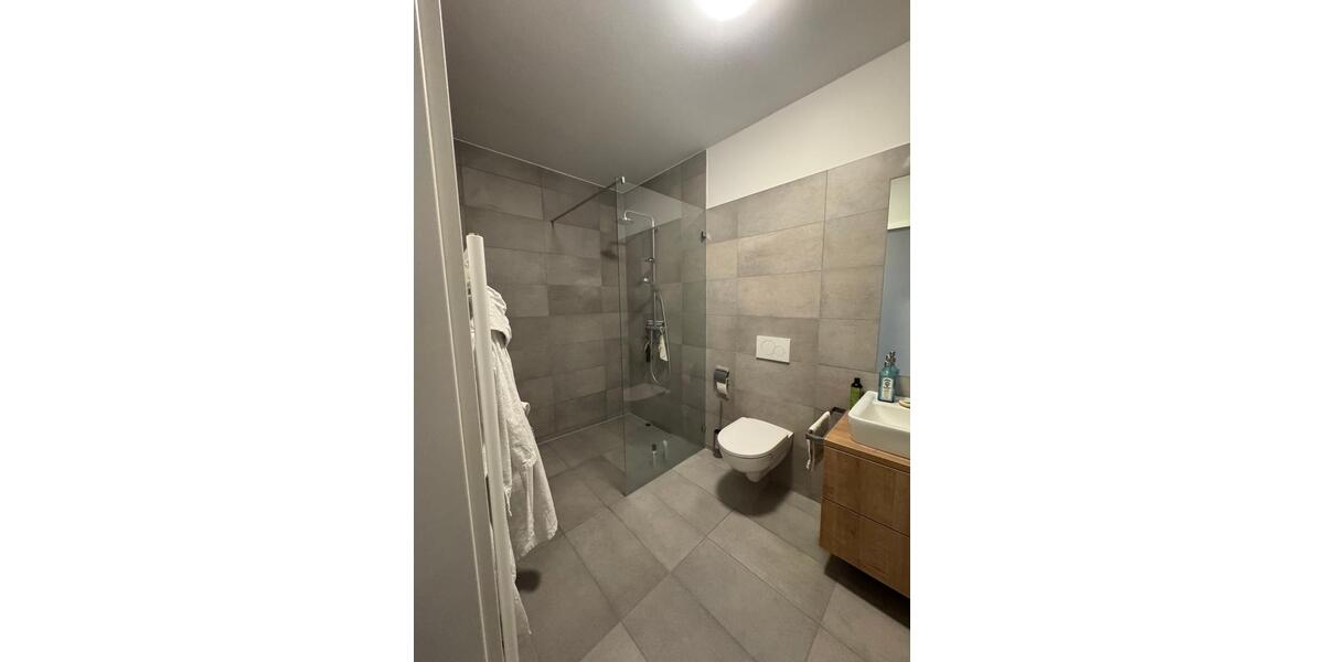 Etagenwohnung Osnabrück Hafen - 2 Zimmer, 80 m&sup2;, 880&euro; | Angebot:25989542