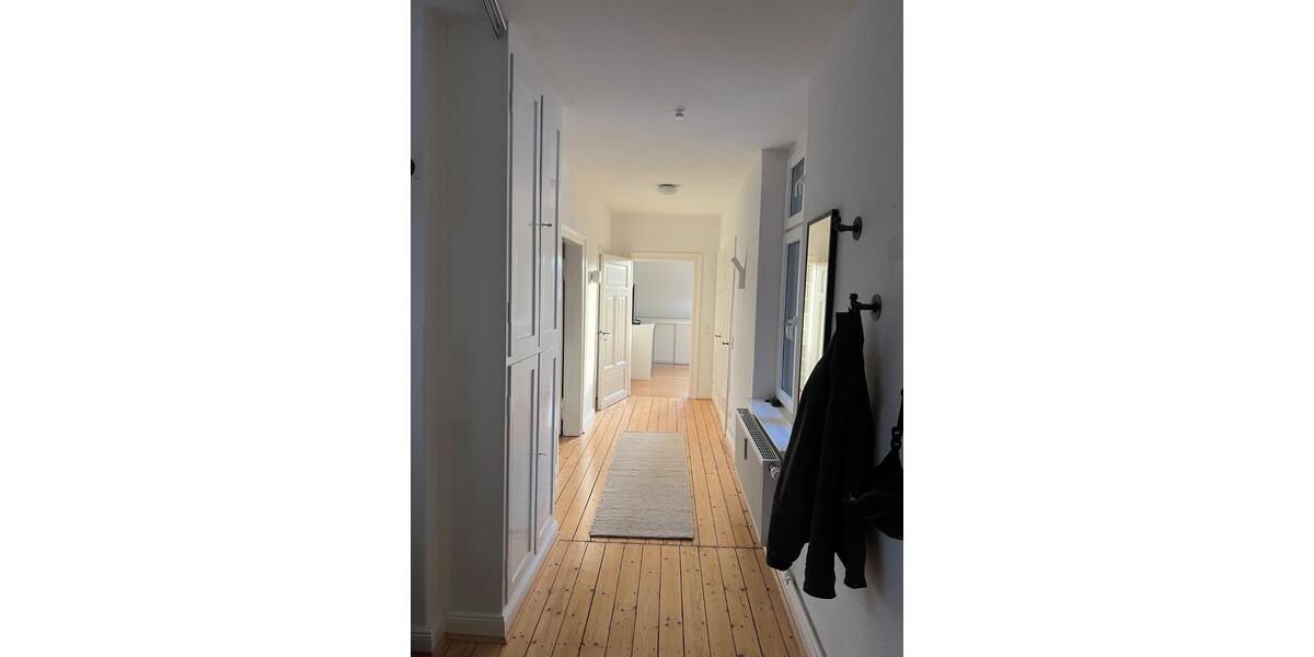 Wohnen auf Zeit Bielefeld - 4 Zimmer, 91 m&sup2;, 2.050&euro; | Angebot:26257884