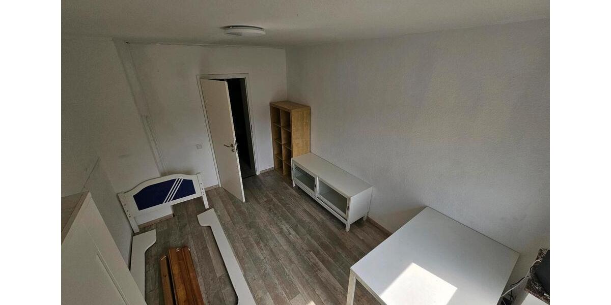 Wohnen auf Zeit Düsseldorf Stadtbezirk 8 - 4 Zimmer, 28 m&sup2;, 580&euro; | Angebot:25326300
