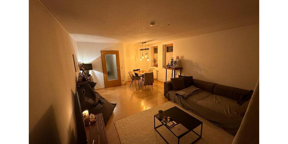 Etagenwohnung Holzkirchen - 2 Zimmer, 62 m&sup2;, 1.250&euro; | Angebot:24803911