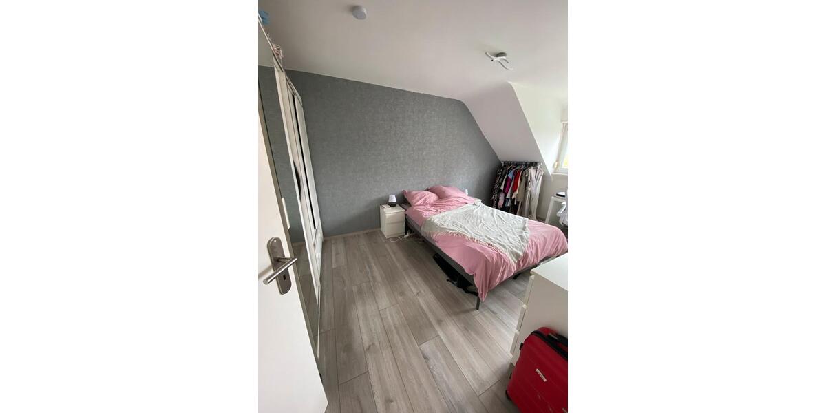 Dachgeschoßwohnung Mannheim Feudenheim - 2 Zimmer, 43 m&sup2;, 800&euro; | Angebot:26441776