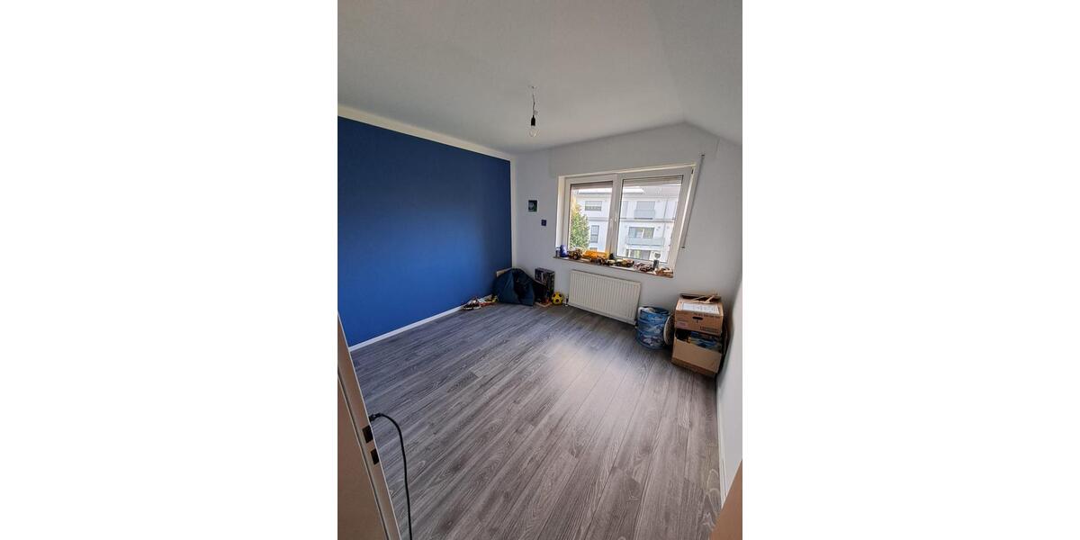 Dachgeschoßwohnung Herzogenrath - 3 Zimmer, 70 m&sup2;, 510&euro; | Angebot:26535326