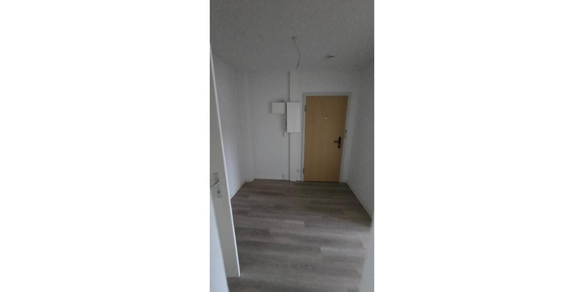 Etagenwohnung Marienberg - 3 Zimmer, 69 m&sup2;, 378&euro; | Angebot:24623605