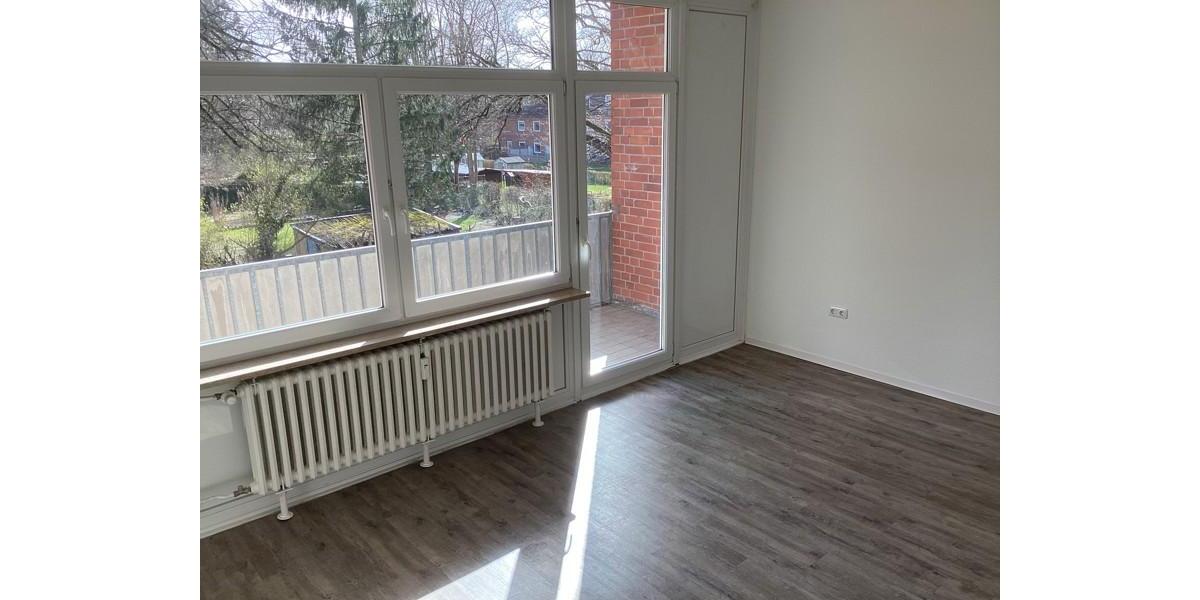 Etagenwohnung Kiel Elmschenhagen - 2 Zimmer, 61 m&sup2;, 585&euro; | Angebot:26544551