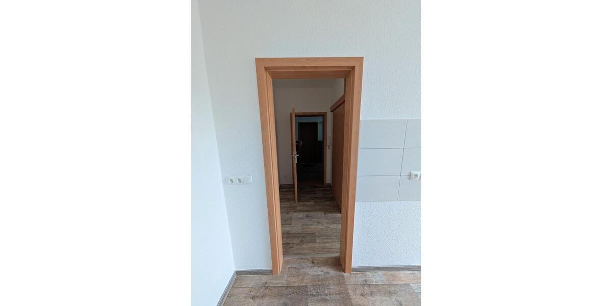 Erdgeschoßwohnung Merseburg - 1 Zimmer, 32 m&sup2;, 270&euro; | Angebot:26566056