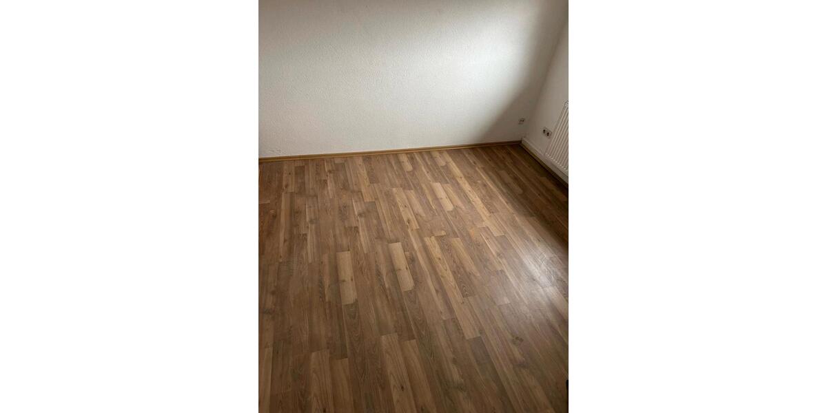Dachgeschoßwohnung Altensteig - 3 Zimmer, 55 m&sup2;, 650&euro; | Angebot:24701537