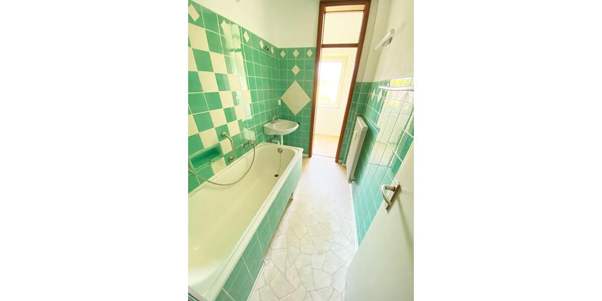 Etagenwohnung Bonn Bad Godesberg - 3 Zimmer, 82 m&sup2;, 950&euro; | Angebot:24623823