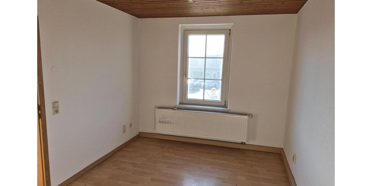 Etagenwohnung Königsbrück - 2 Zimmer, 56 m&sup2;, 365&euro; | Angebot:25940938