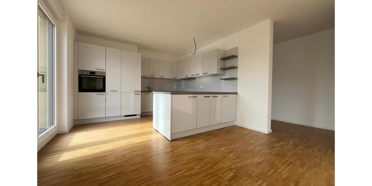 Etagenwohnung Bad Friedrichshall - 4 Zimmer, 136 m&sup2;, 1.916&euro; | Angebot:26068585