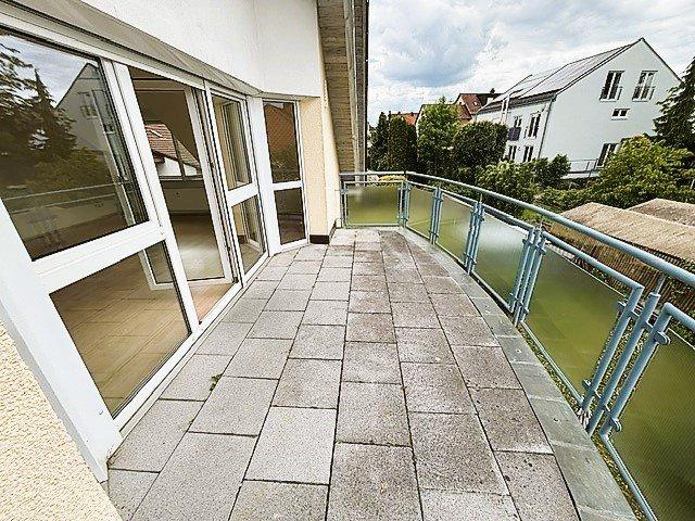 Dachgeschoßwohnung Neckarsulm - 3.5 Zimmer, 101 m&sup2;, 1.040&euro; | Angebot:26631982
