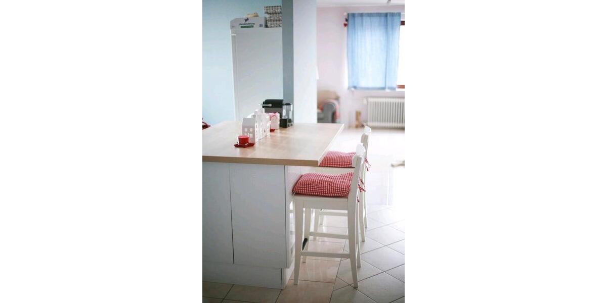 Etagenwohnung Kelkheim (Taunus) - 3 Zimmer, 90 m&sup2;, 1.299&euro; | Angebot:24976348