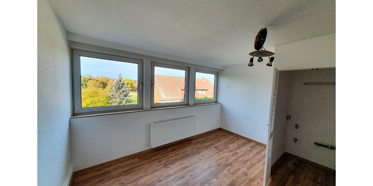 Etagenwohnung Steyerberg - 4 Zimmer, 105 m&sup2;, 650&euro; | Angebot:24585177