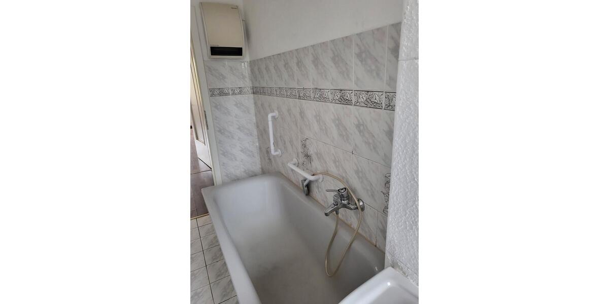 Etagenwohnung Mansfeld - 3 Zimmer, 60 m&sup2;, 340&euro; | Angebot:26652794