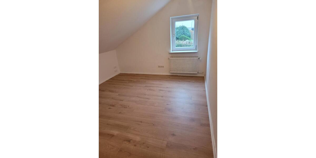 Einfamilienhaus Bad Harzburg - 5 Zimmer, 150 m&sup2;, 1.300&euro; | Angebot:24703025