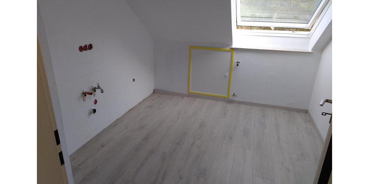 Dachgeschoßwohnung Bad Sooden-Allendorf Allendorf - 3 Zimmer, 80 m&sup2;, 560&euro; | Angebot:26260765