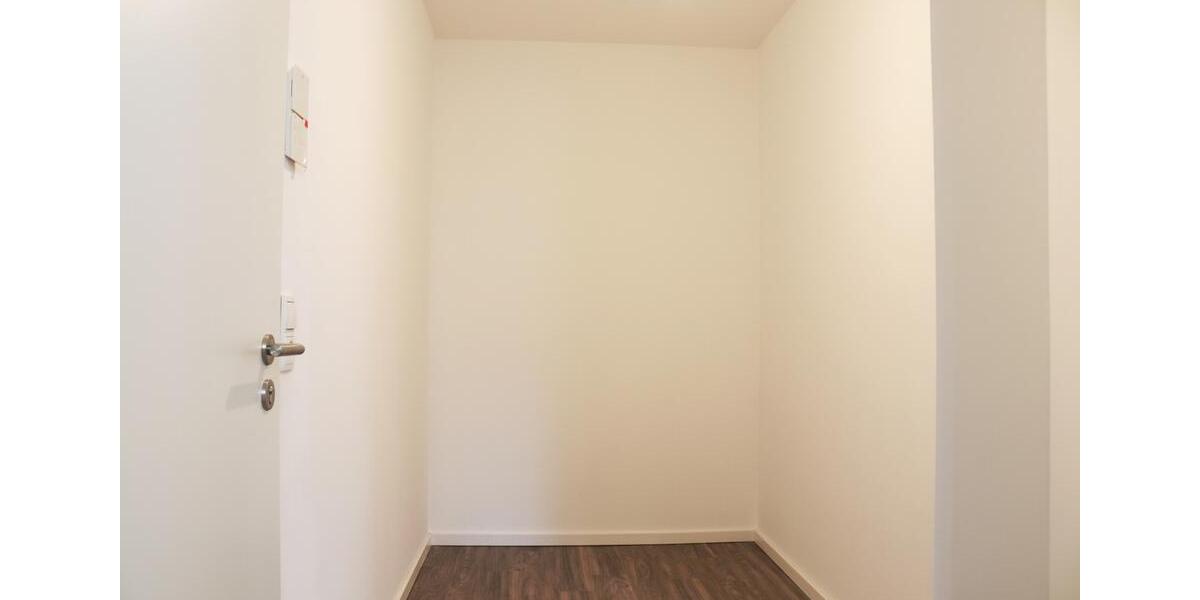 Erdgeschoßwohnung Blomberg - 3 Zimmer, 102 m&sup2;, 1.090&euro; | Angebot:26195765
