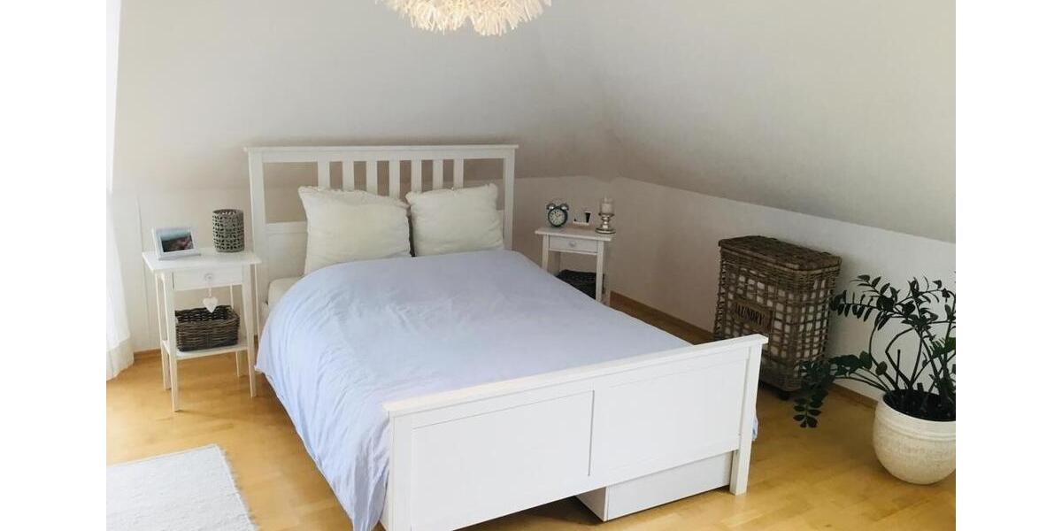 Dachgeschoßwohnung Neuötting - 3 Zimmer, 81 m&sup2;, 1.000&euro; | Angebot:25316777