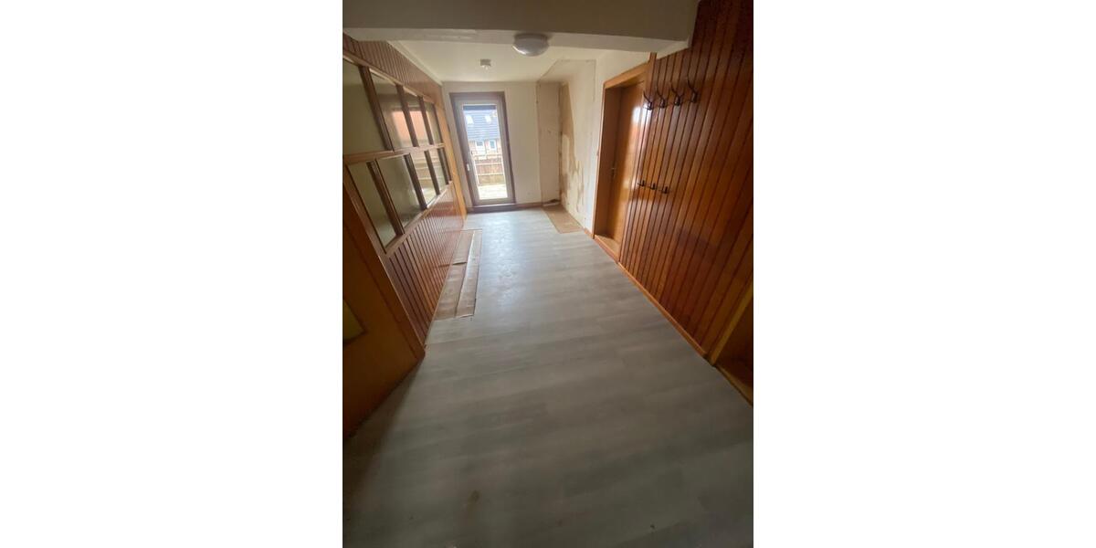 Etagenwohnung Braunschweig Südstadt- Rautheim- Mascherode - 5 Zimmer, 144 m&sup2;, 1.400&euro; | Angebot:25056337