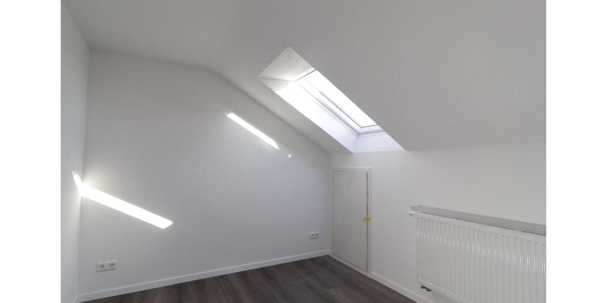 Dachgeschoßwohnung Waiblingen Beinstein - 3 Zimmer, 51 m&sup2;, 800&euro; | Angebot:25048702