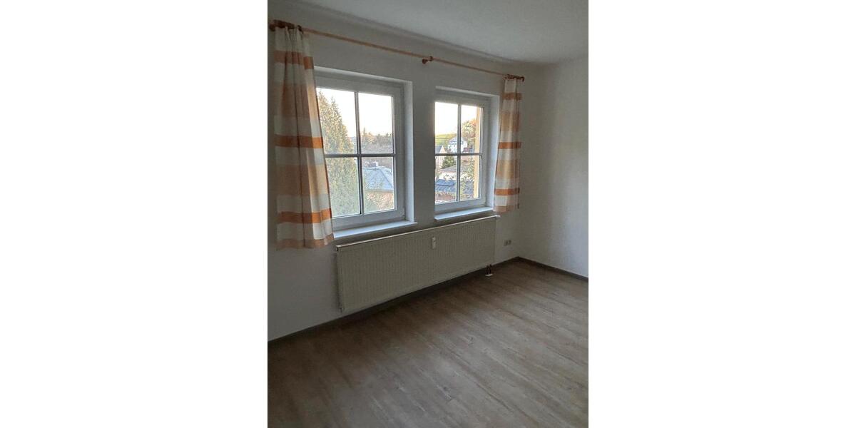 Etagenwohnung Augustusburg - 2 Zimmer, 48 m&sup2;, 410&euro; | Angebot:26587861
