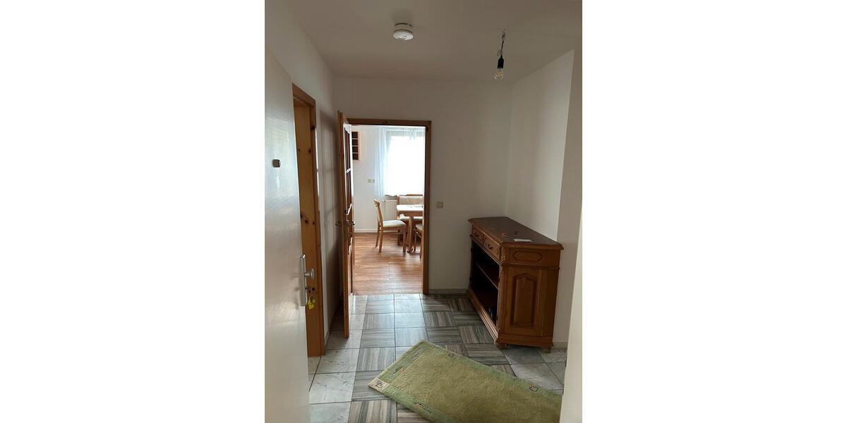 Erdgeschoßwohnung Lichtenstein - 2.5 Zimmer, 74 m&sup2;, 680&euro; | Angebot:26551888