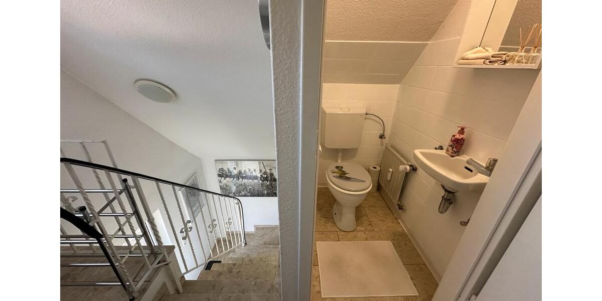 Dachgeschoßwohnung Neunkirchen-Seelscheid Seelscheid - 2 Zimmer, 60 m&sup2;, 900&euro; | Angebot:26605418