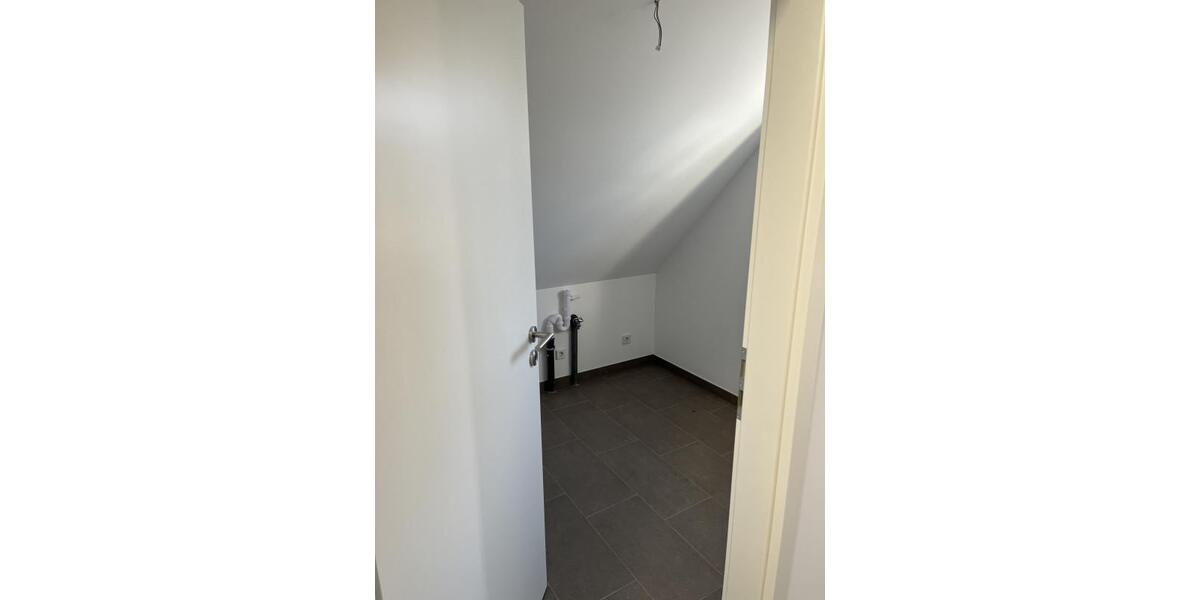 Dachgeschoßwohnung Fürstenwalde (Spree) - 2 Zimmer, 61 m&sup2;, 801&euro; | Angebot:25710613