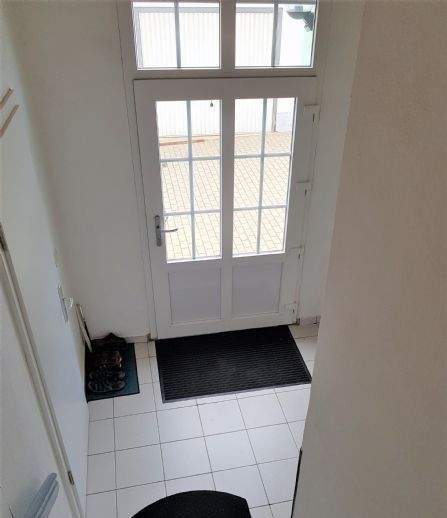 Etagenwohnung Eisenberg - 2 Zimmer, 51 m&sup2;, 305&euro; | Angebot:26629678