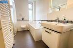 Diese charmante AltbauWohnung wartet auf Sie - jetzt bewerben und Chance nutzen + EBK und Balkon