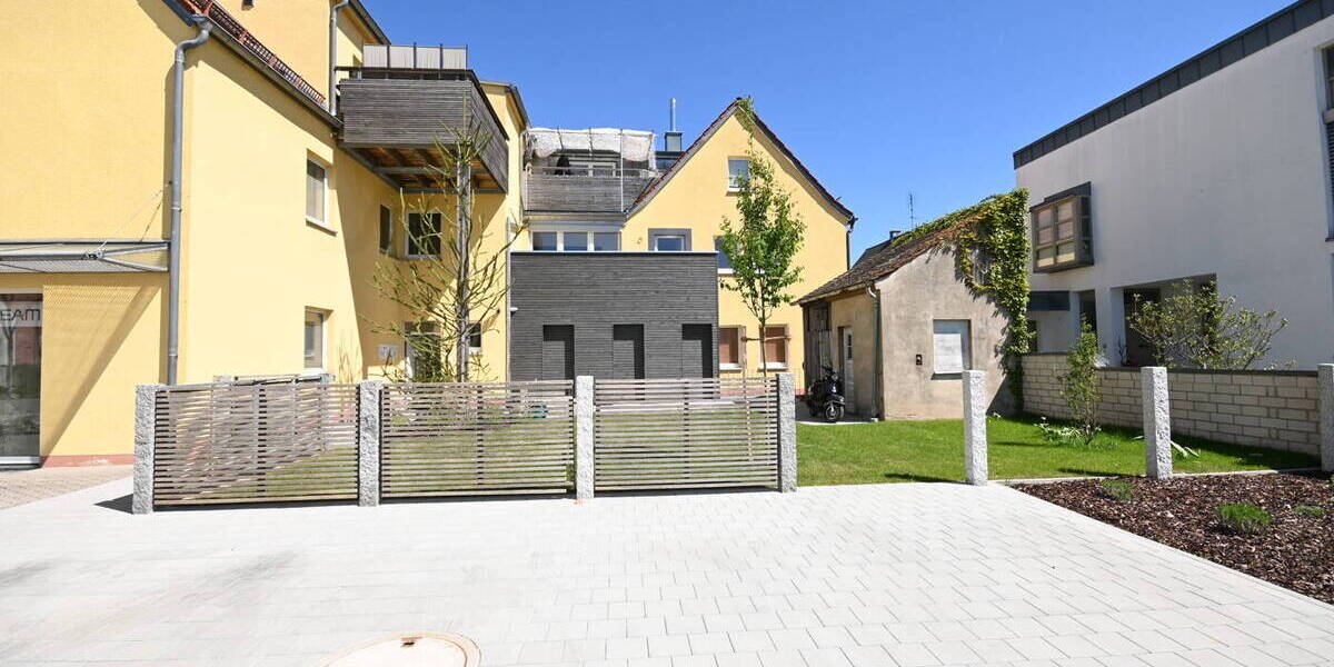 Etagenwohnung Neumarkt in der Oberpfalz Neumarkt - 3 Zimmer, 95 m&sup2;, 1.355&euro; | Angebot:26568547