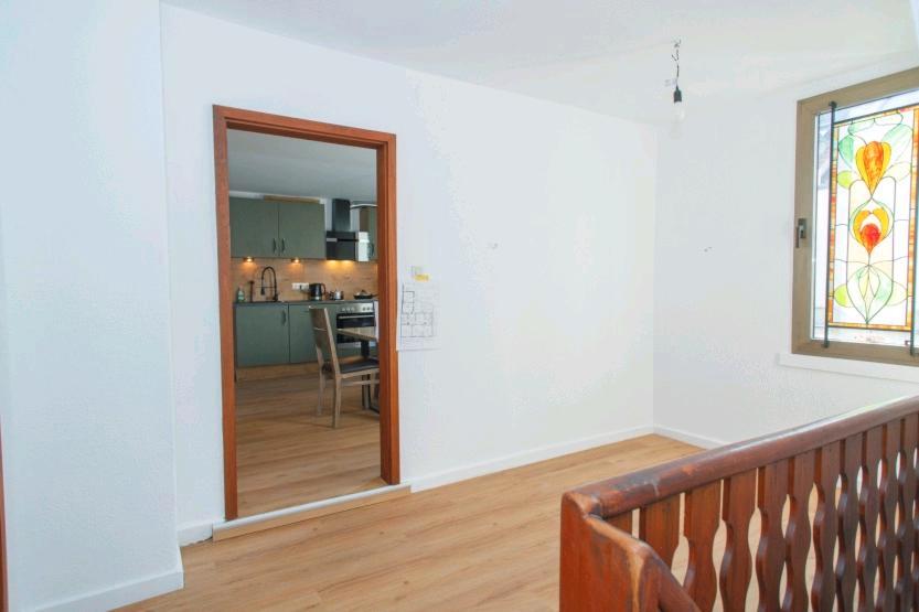 WG-Zimmer in 4er Frauen-WG im Herzen Biebrichs 1 zimmer