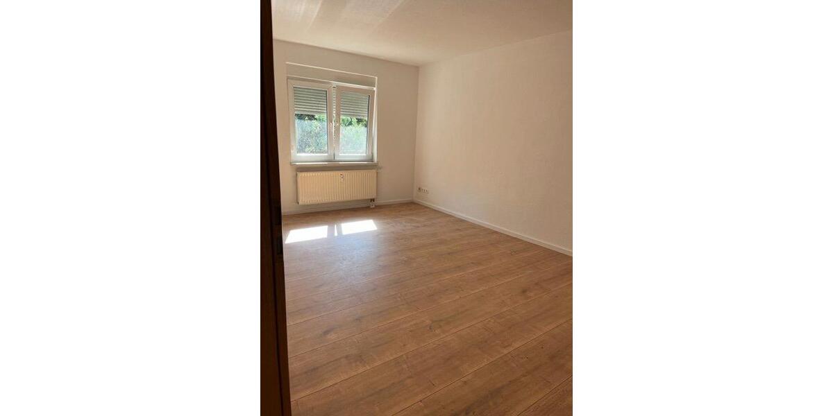 Dachgeschoßwohnung Spremberg - 2 Zimmer, 53 m&sup2;, 350&euro; | Angebot:26267665