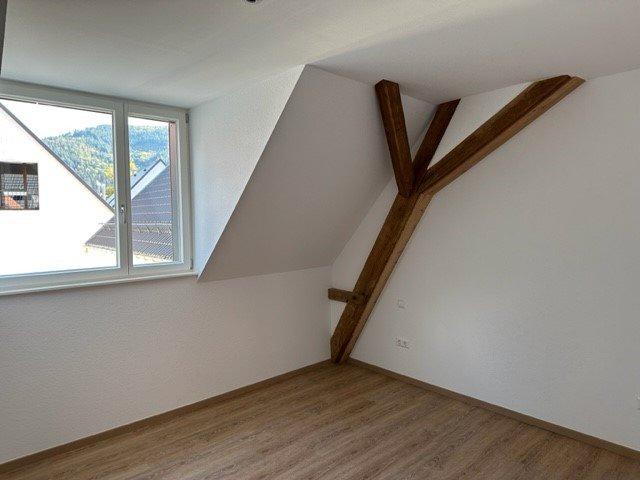 Maisonettenwohnung Haslach im Kinzigtal - 3.5 Zimmer, 101 m&sup2;, 1.250&euro; | Angebot:26664892