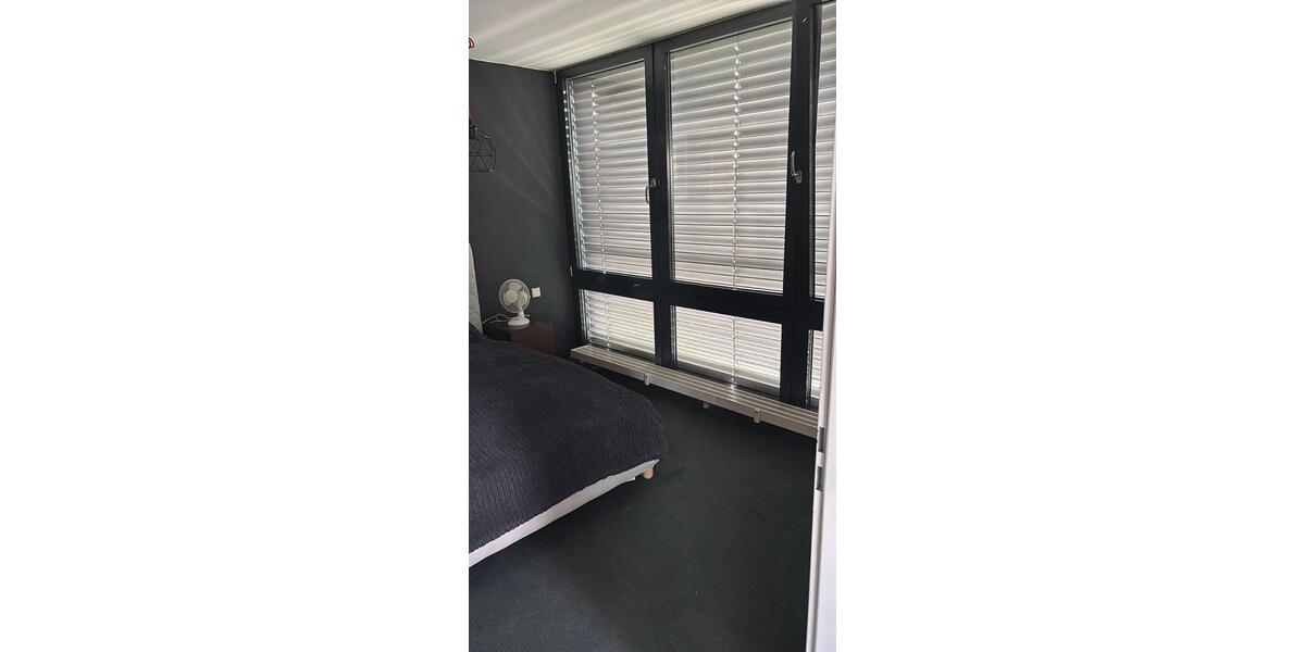 Dachgeschoßwohnung Dresden Neustadt - 2 Zimmer, 65 m&sup2;, 900&euro; | Angebot:26664076