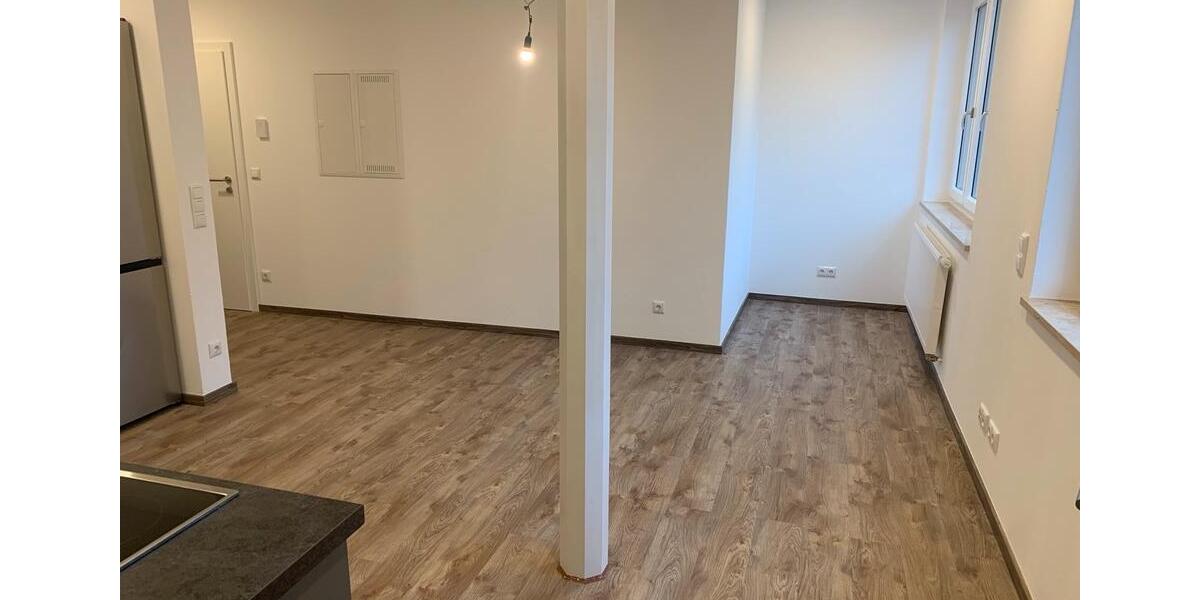 Etagenwohnung Bamberg Gereuth - 2.5 Zimmer, 75 m&sup2;, 1.050&euro; | Angebot:26123411