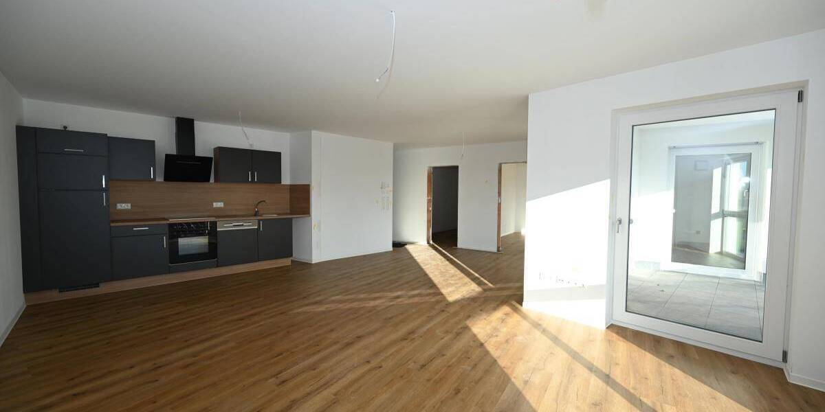 Etagenwohnung Seubersdorf - 4 Zimmer, 123 m&sup2;, 1.090&euro; | Angebot:26740274