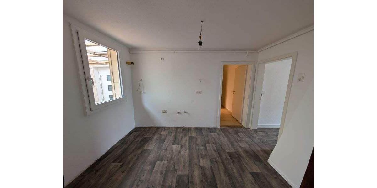 Etagenwohnung Wiehl Bielstein - 2 Zimmer, 85 m&sup2;, 850&euro; | Angebot:25266830
