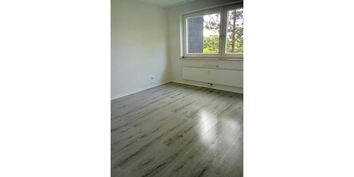 Etagenwohnung Duisburg Hamborn - 3 Zimmer, 86 m&sup2;, 419&euro; | Angebot:26181317