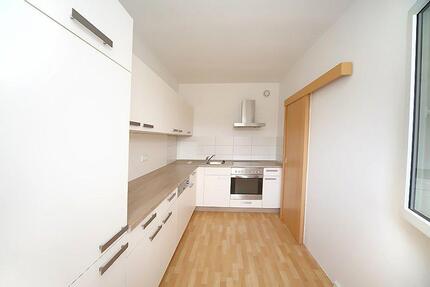Wohnung Eisleben (Lutherstadt) - 2 Zimmer, 56 m&sup2;, 296&euro; | Angebot:26129726