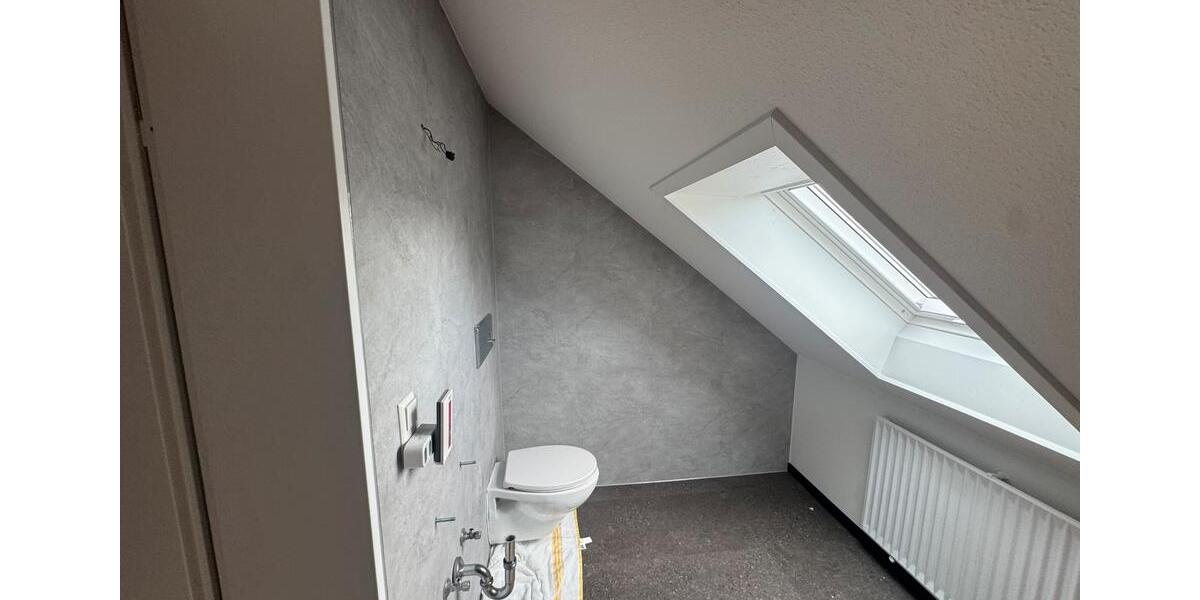 Dachgeschoßwohnung Bad Waldsee - 3.5 Zimmer, 70 m&sup2;, 1.350&euro; | Angebot:26629229