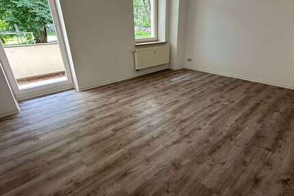 Wohnung Chemnitz Kaßberg - 2 Zimmer, 62 m&sup2;, 320&euro; | Angebot:27115279